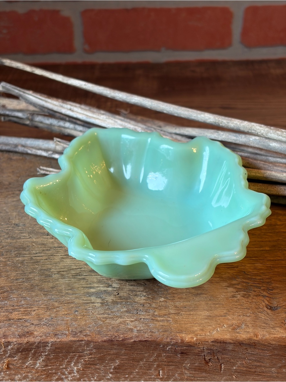 Vintage Jadeite Glass Leaf Dish Ruffled Edge Small Bowl Trinket Ring Dish Green